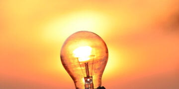 Cele mai bune lampi solare