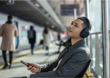 Cele mai bune casti cu noise cancelling