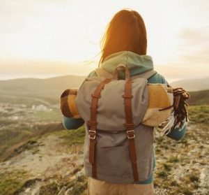 Rucsac drumetii chingi, curele si sac de dormit