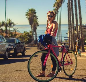 Bicicleta de oras cu cos de transport Bicicleta de oras cu cos de transport