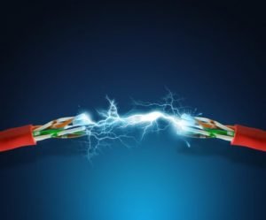 Tensiune generator curent electric