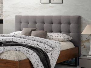 Pat tapitat cu stofa Pat tapitat cu stofa