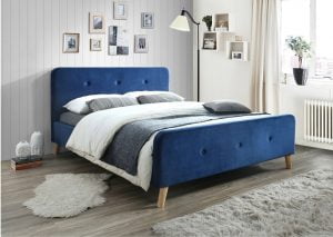 Pat tapitat dimensiune generoasa Pat tapitat dimensiune generoasa