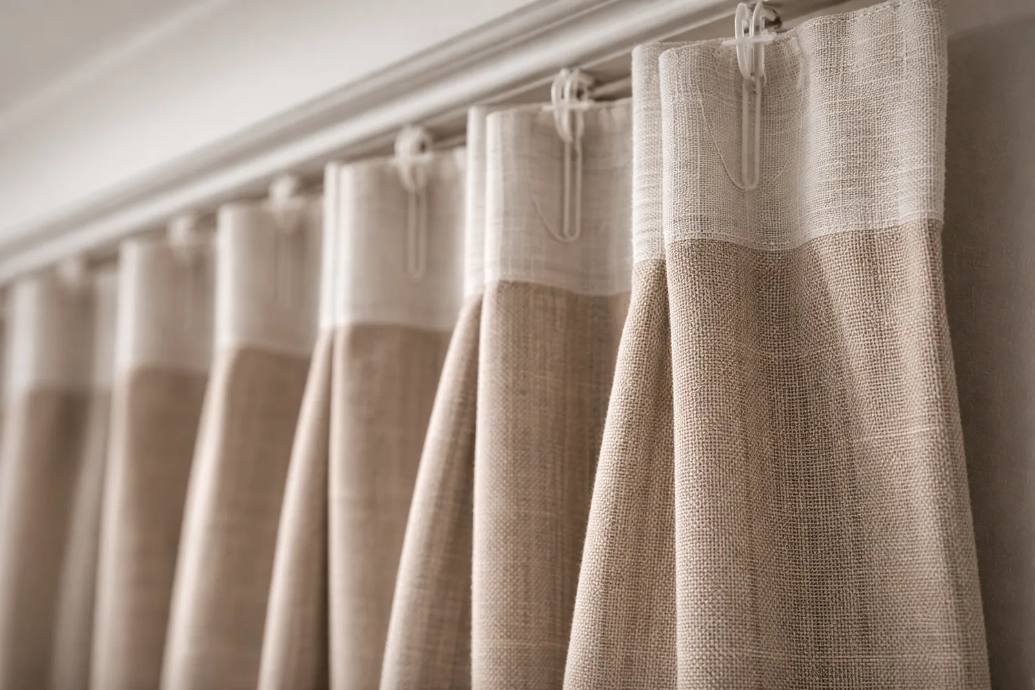 Textură draperii și rejansă detalii de cusătură și pliuri
