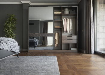 Cel mai bun dulap pentru haine (șifonier)