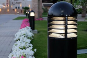 Cel mai bun stalp de iluminat pentru gradina