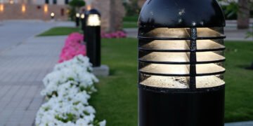 Cel mai bun stalp de iluminat pentru gradina