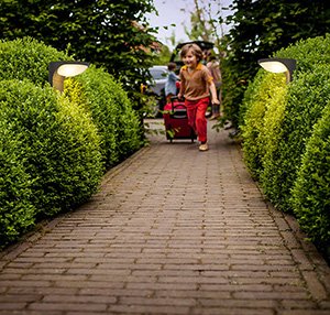 Stalp de gradina alimentare solara