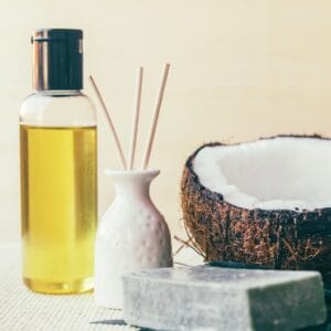 Ulei demachiant cu ingrediente naturale