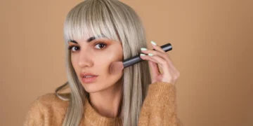 Cel mai bun iluminator machiaj