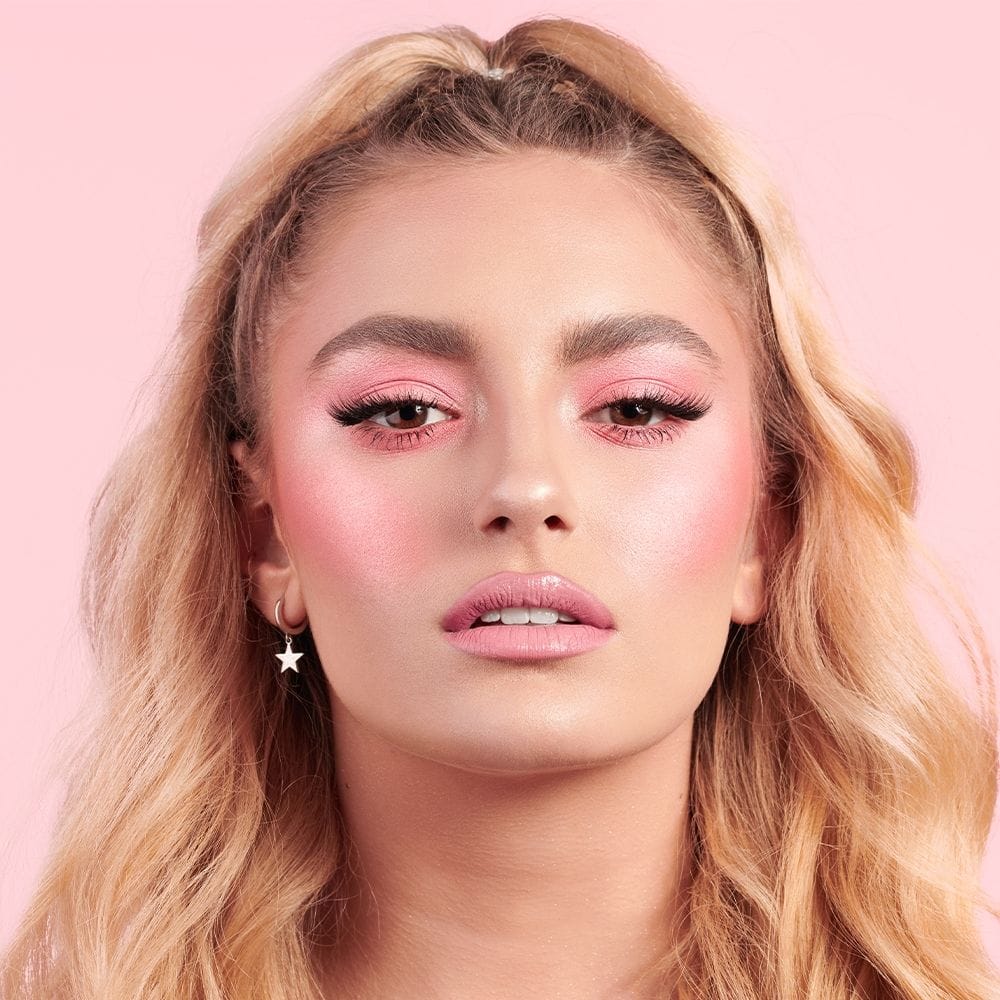 Machiaj cu iluminator