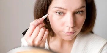 Cel mai bun corector anticearcăn