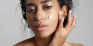 Cel mai bun fond de ten hidratant