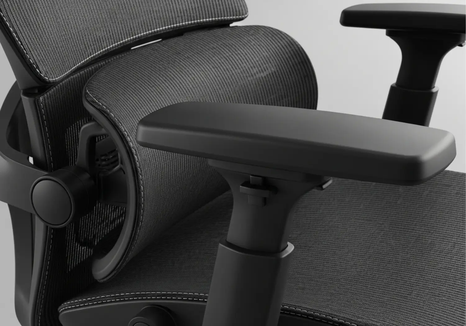 Detalii scaun ergonomic cu suport lombar reglabil Detalii scaun ergonomic cu suport lombar reglabil