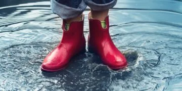 Cizme de cauciuc pentru femei - cum să le alegi, să le porți și să le stilizezi fără efort