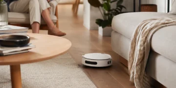 Aspirator robot într-un apartament mic