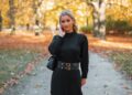 Cum alegi o rochie tricotată care să nu te îngroașe